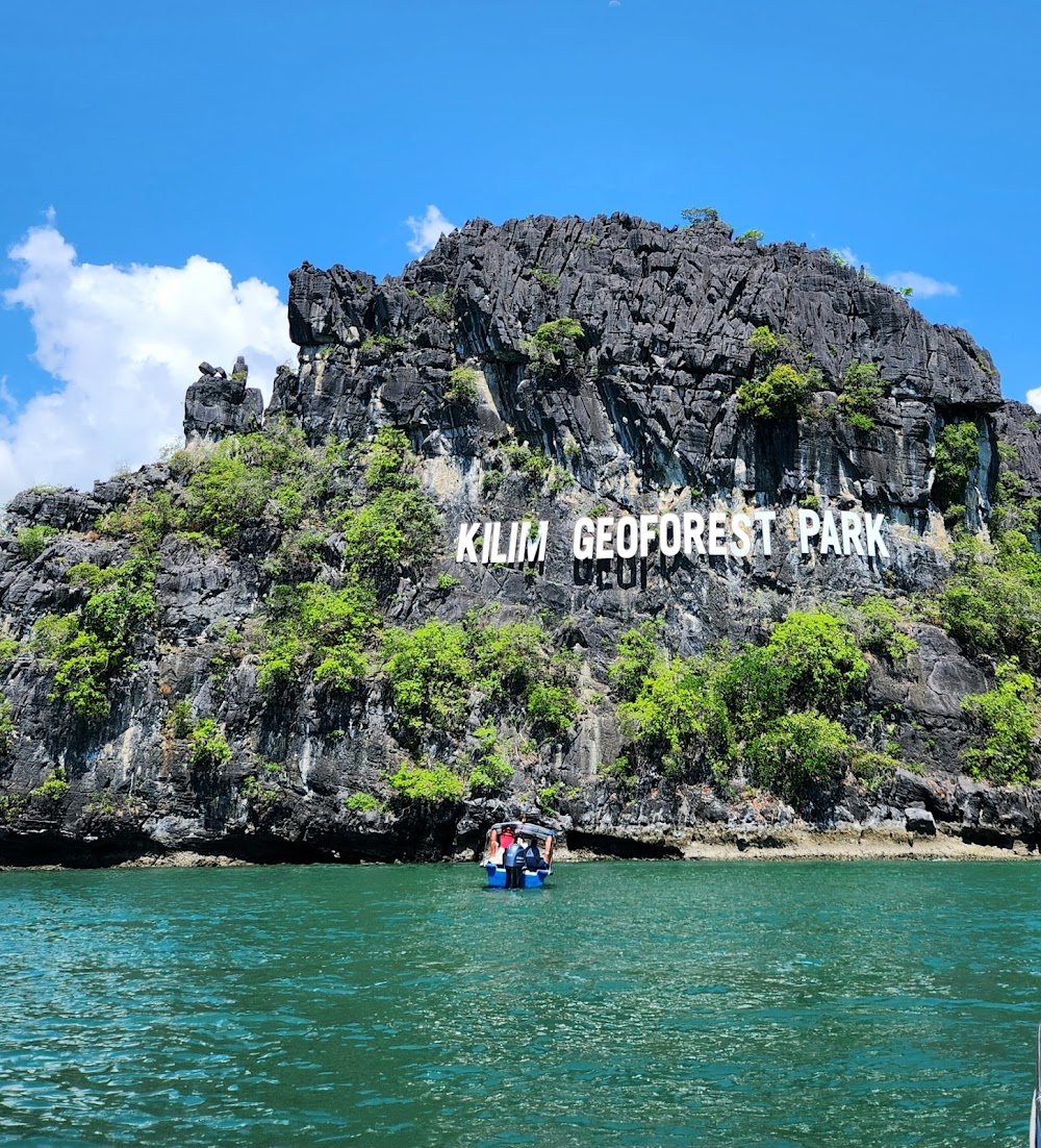 Taman Geoforest Karst Kilim (Kilim Karst Geoforest Park)