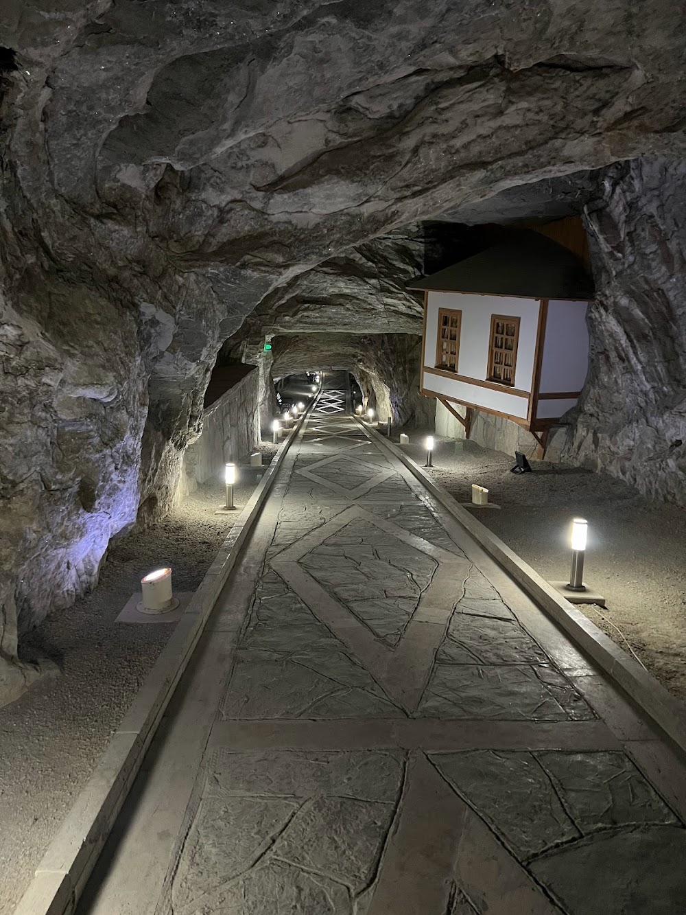 Duzdağ Mağarası (Duzdag Cave)