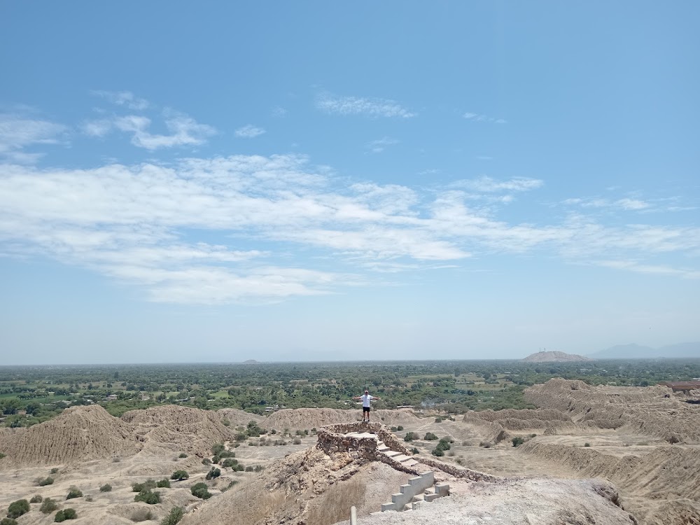 Pirámides de Túcume (Túcume Pyramids)