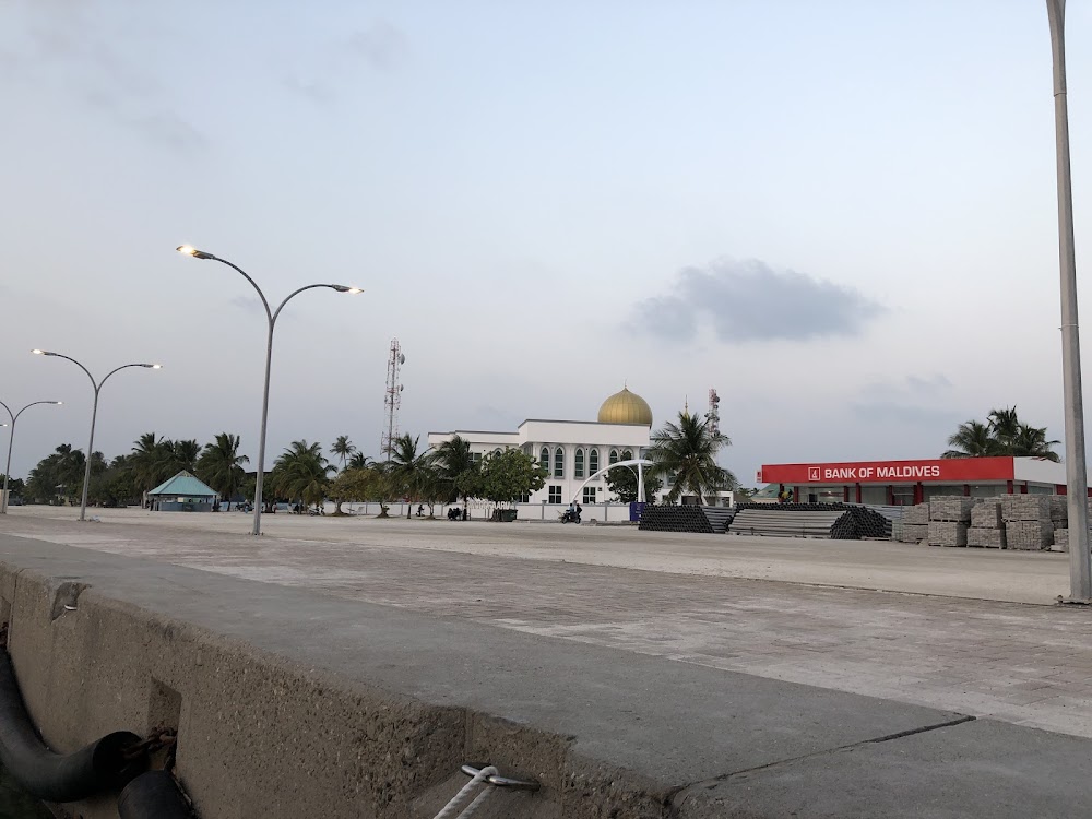 Ugoofaaru Harbor