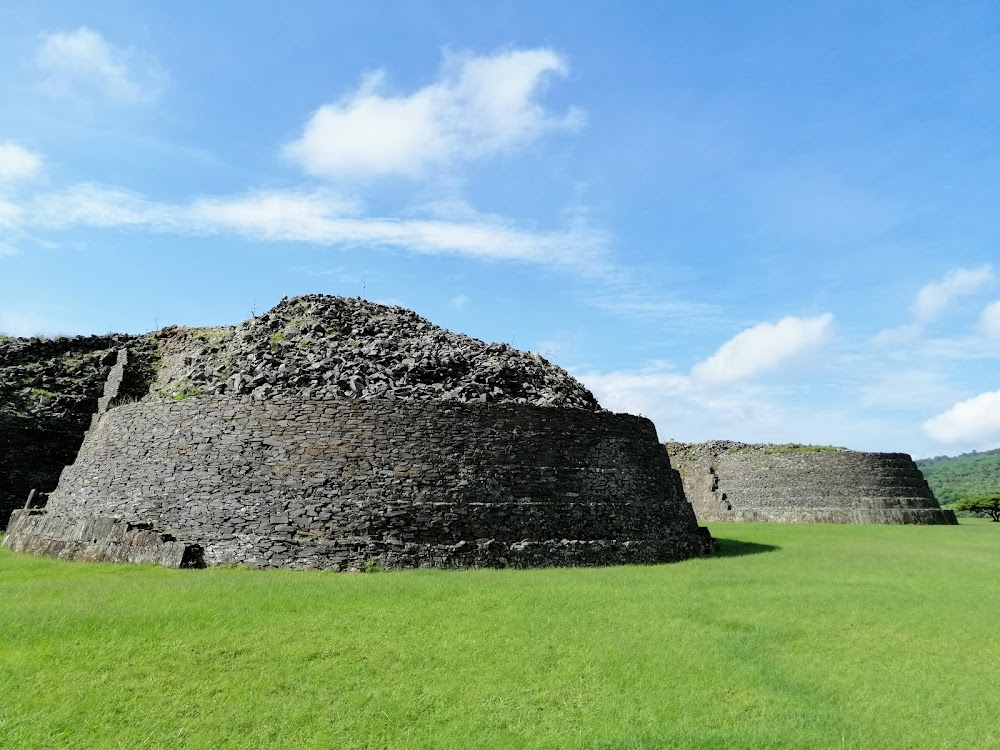 Zona Arqueológica de Tzintzuntzan (Tzintzuntzan Archaeological Zone)