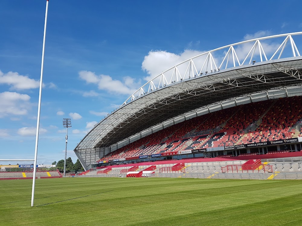 Páirc Thuamhan (Thomond Park)