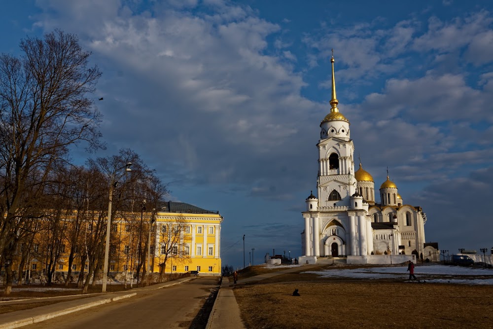 Успенский собор (Assumption Cathedral)