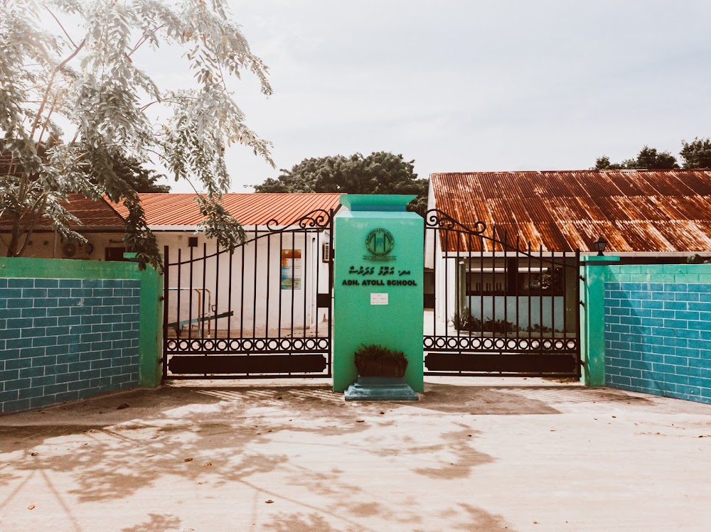 Meedhoo School