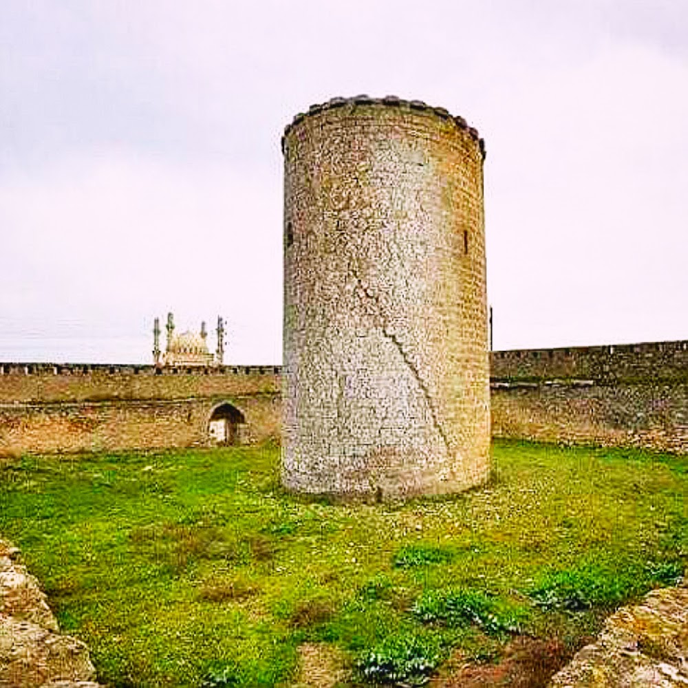 Nardaran Qalası (Nardaran Castle)