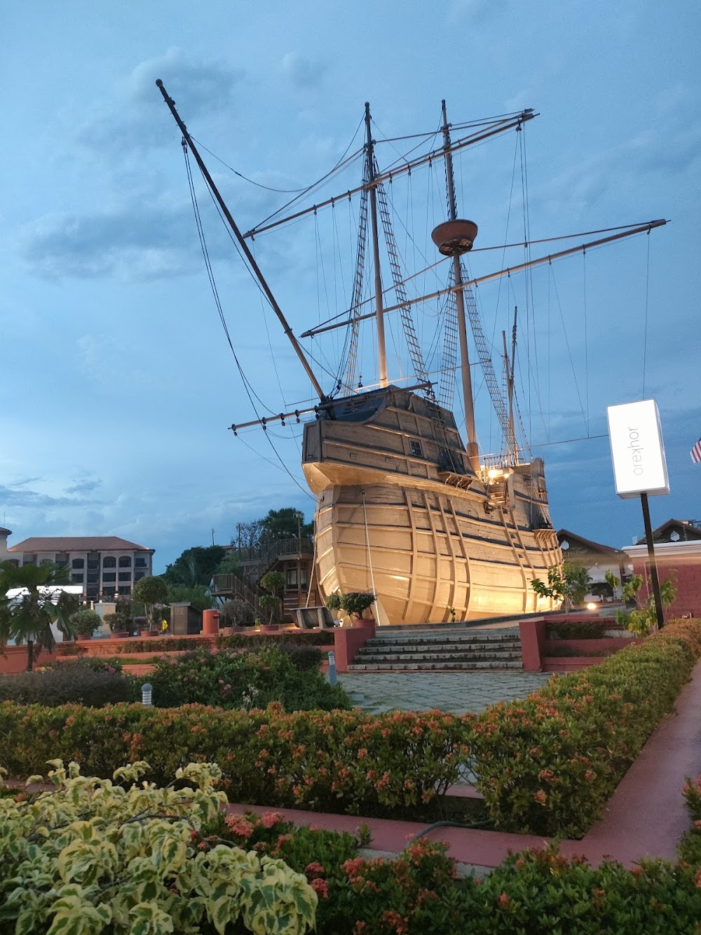 Muzium Maritim (Maritime Museum)