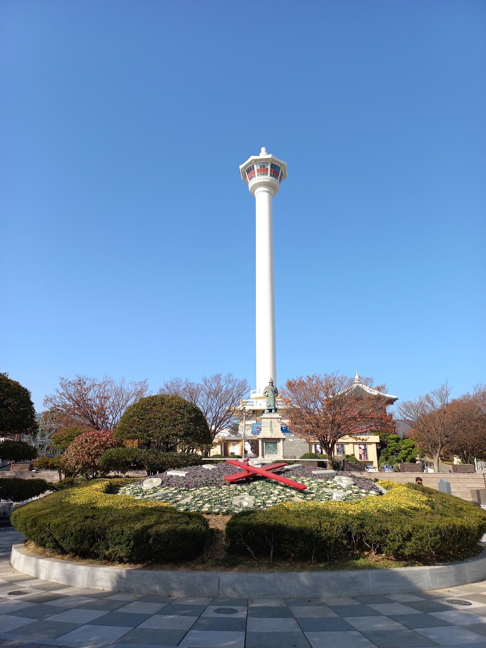 부산타워 (Busan Tower)