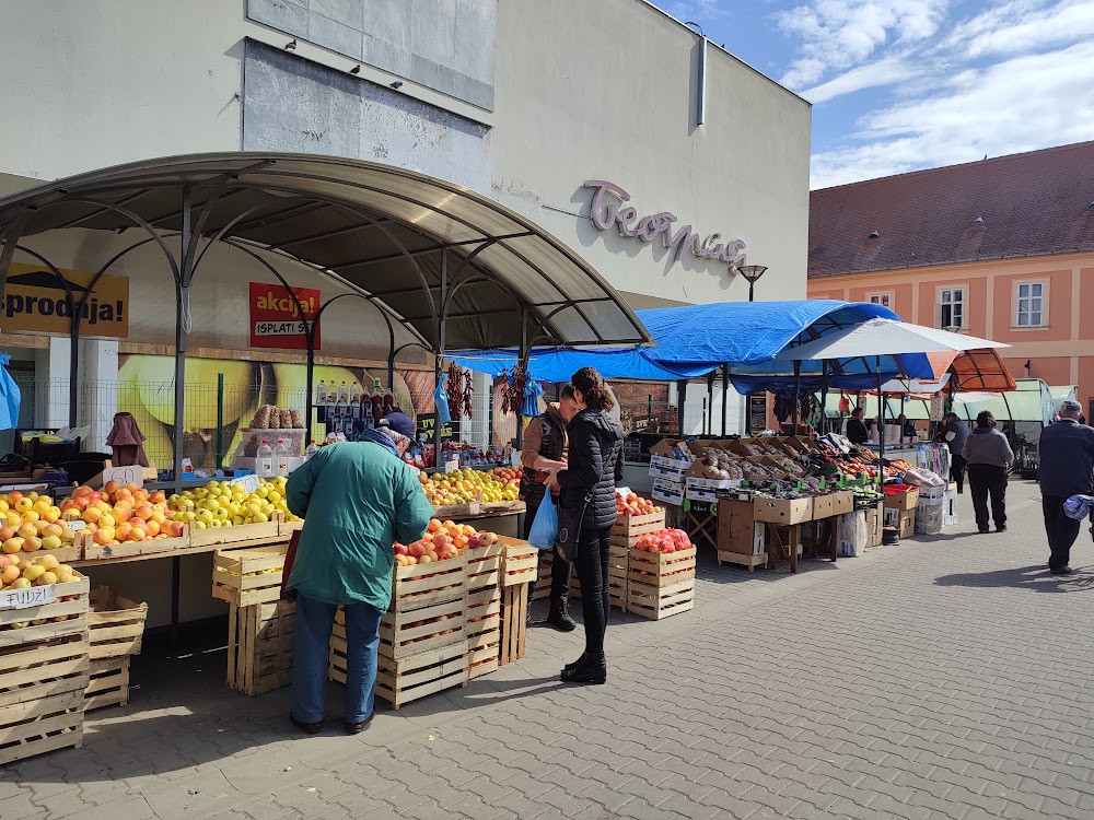 Zelena pijaca Sombor (Sombor Green Market)