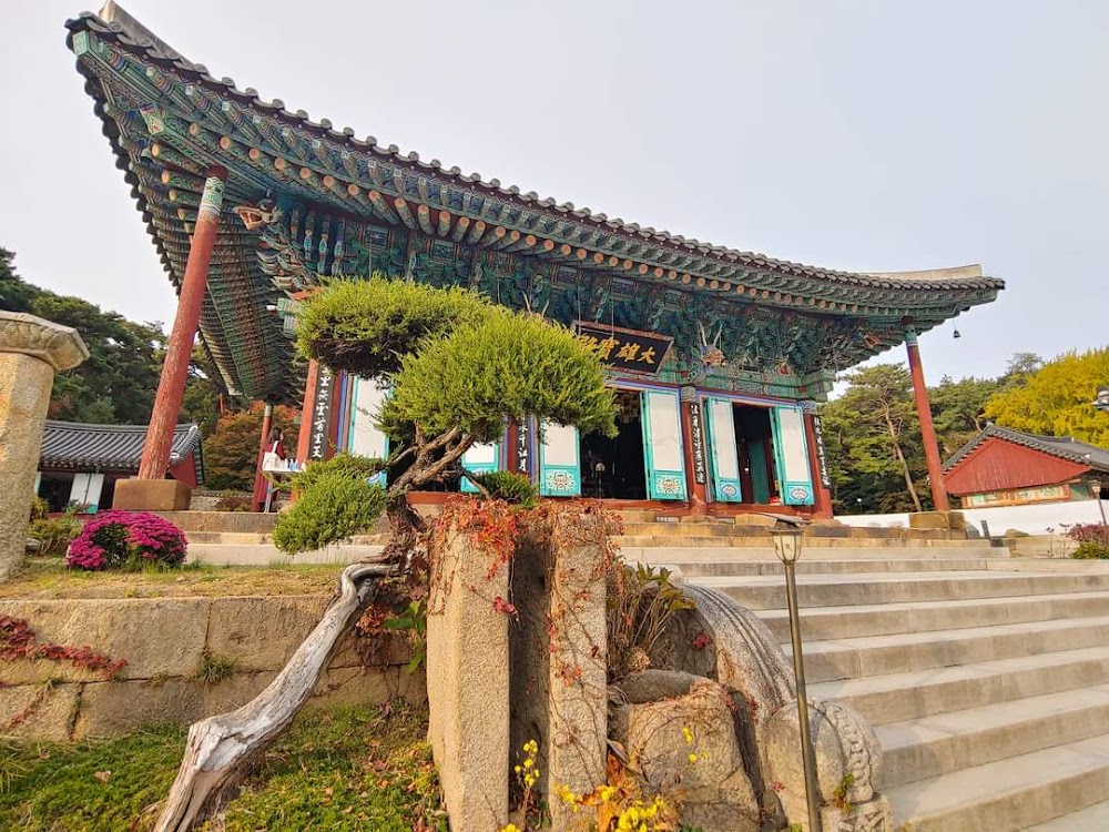 용주사 (Yongjusa Temple)