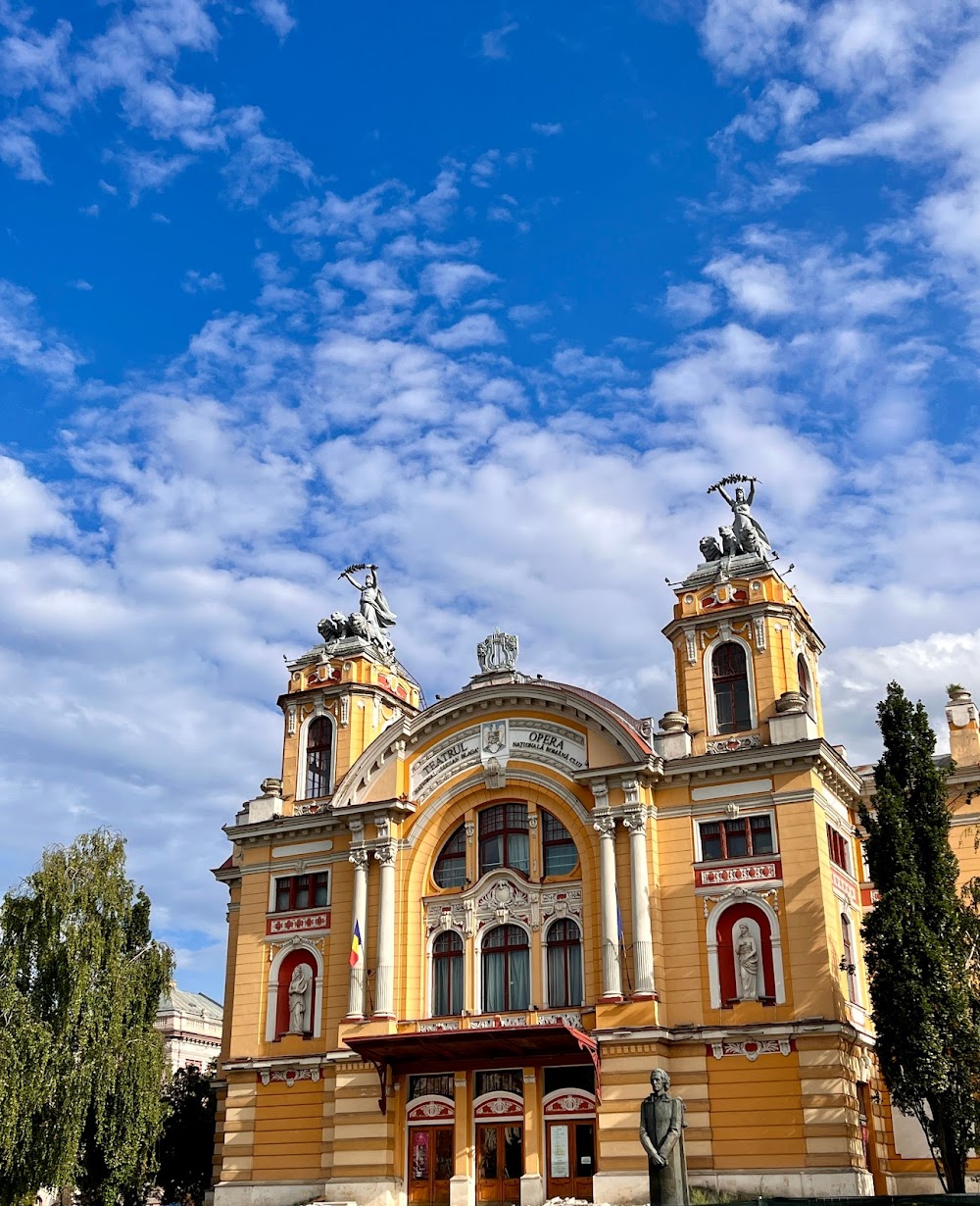 Teatrul Național Cluj-Napoca (Cluj-Napoca National Theatre)