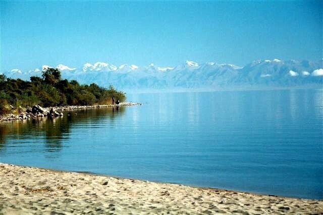 Ысык-Көл (Issyk-Kul Lake)