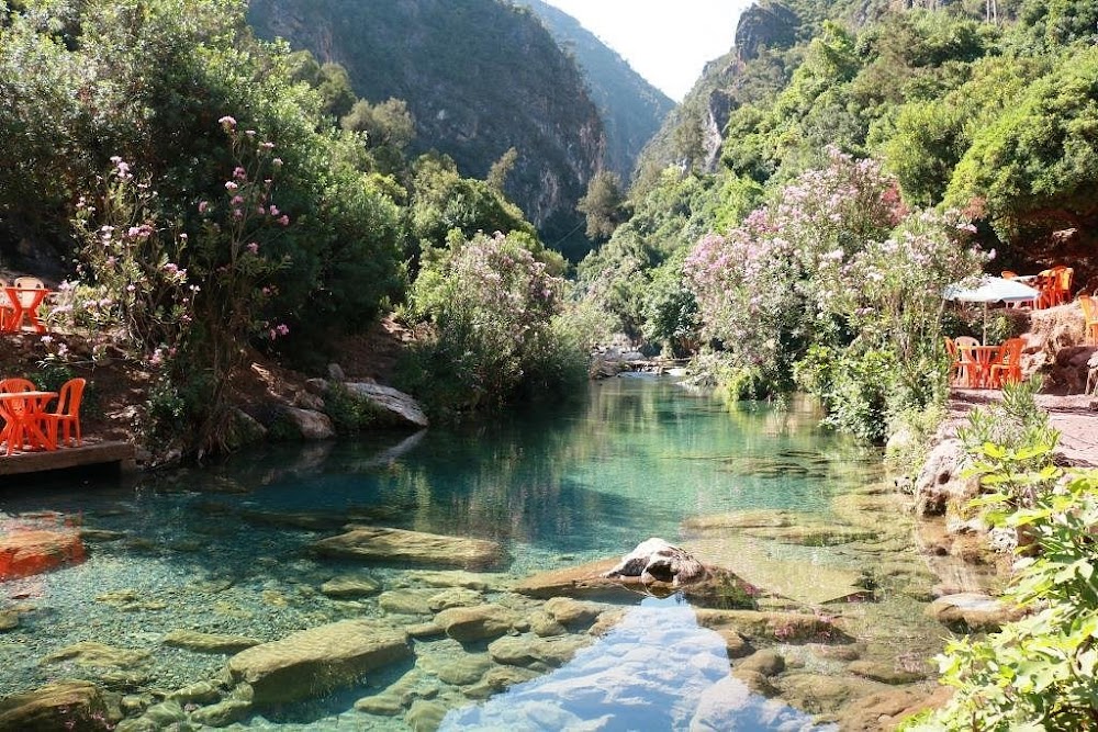 شلالات أقشور (Akchour Waterfalls)