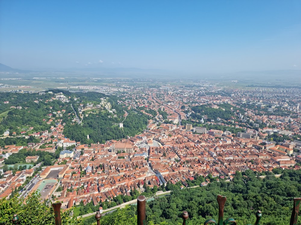 Muntele Tâmpa (Tâmpa Mountain)