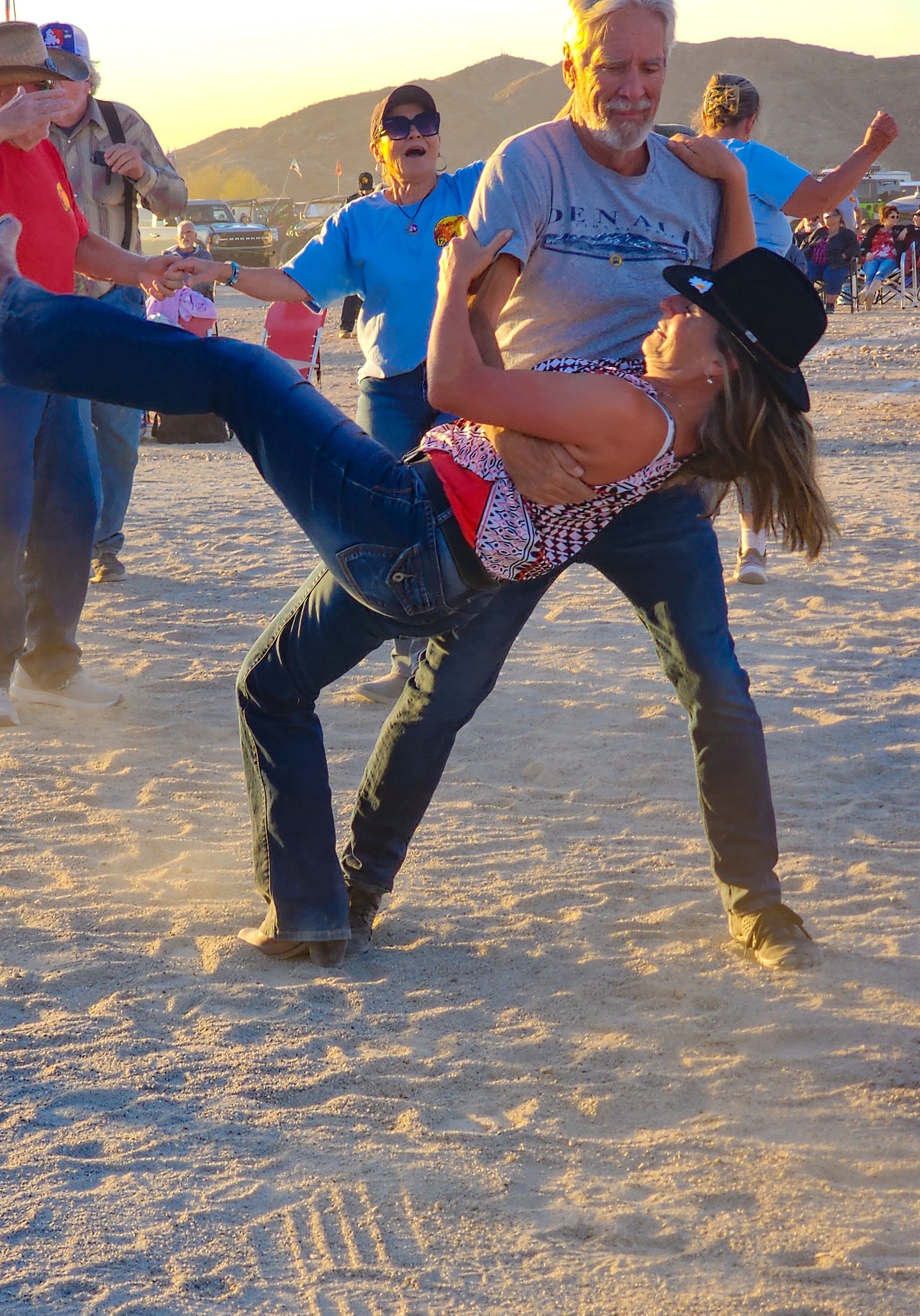 Howlin at the moon 18