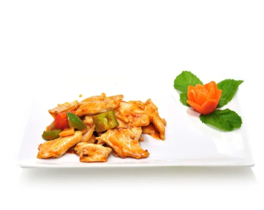 L38 Poulet sauté au saté