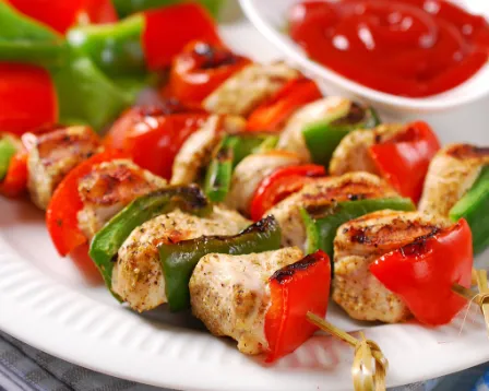 ZB2 Brochettes de poulets grillées