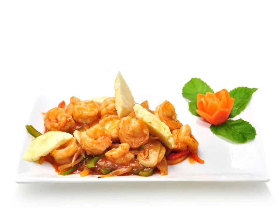 S26. CREVETTES AU BASILIC SUR PLAQUE CHAUFFANTE