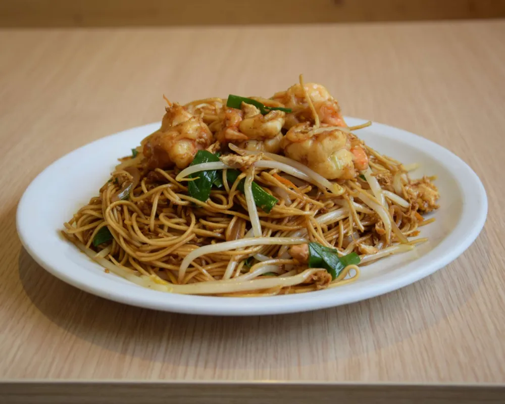 S19. Nouilles sautées aux crevettes