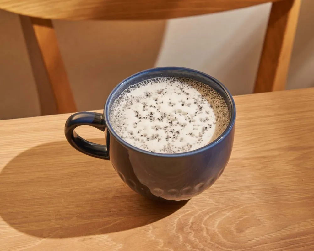 Hot sesame latte