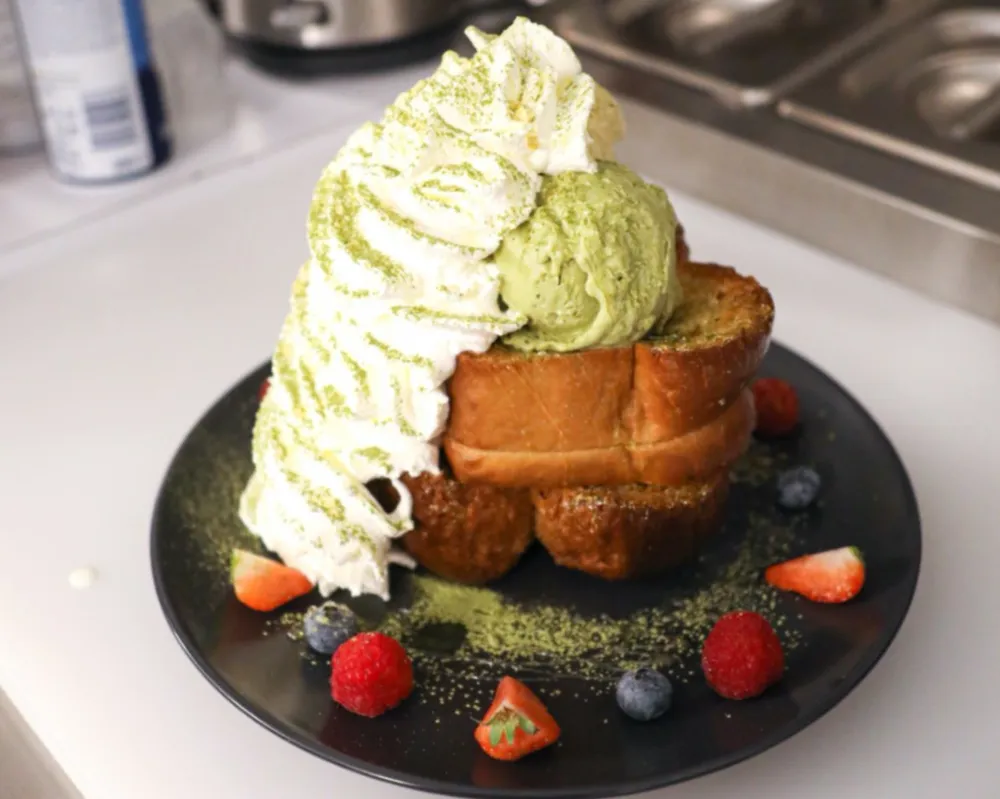 Honey toast grand