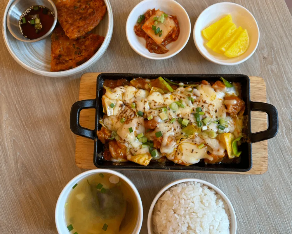 Menu Dakgalbi