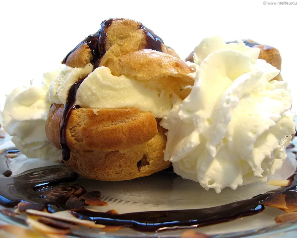 Profiteroles