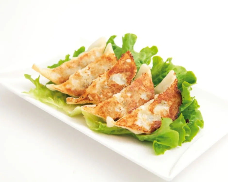 09 Raviolis grillés (6ps)