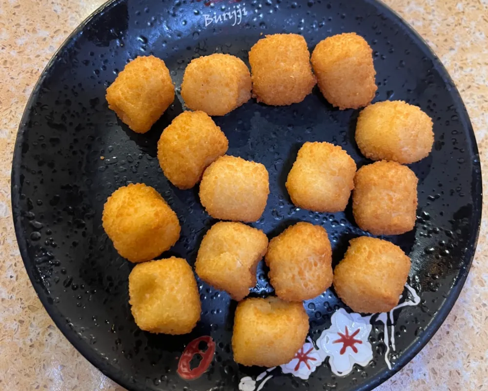 B4  - mini beignet fromage