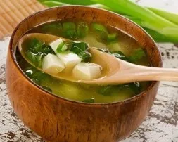 E1 soupe miso