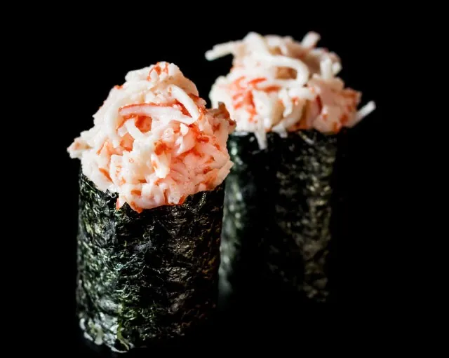 G7 Gunkan surimi spicy 
