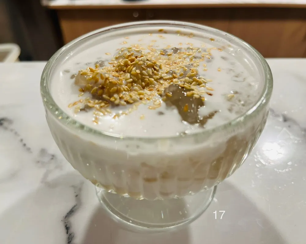 17 Che Chudi tapioca banane