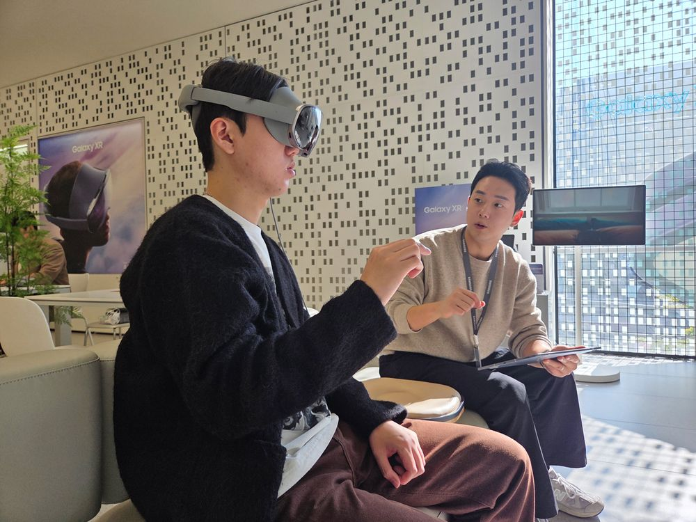 삼성전자 ‘갤럭시 XR’ 체험존 오픈, 10~30대 젊은 층 몰려