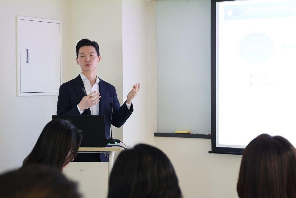 재테크 교육 '업밸류', 티에스인베스트먼트로부터 시리즈A 투자 유치