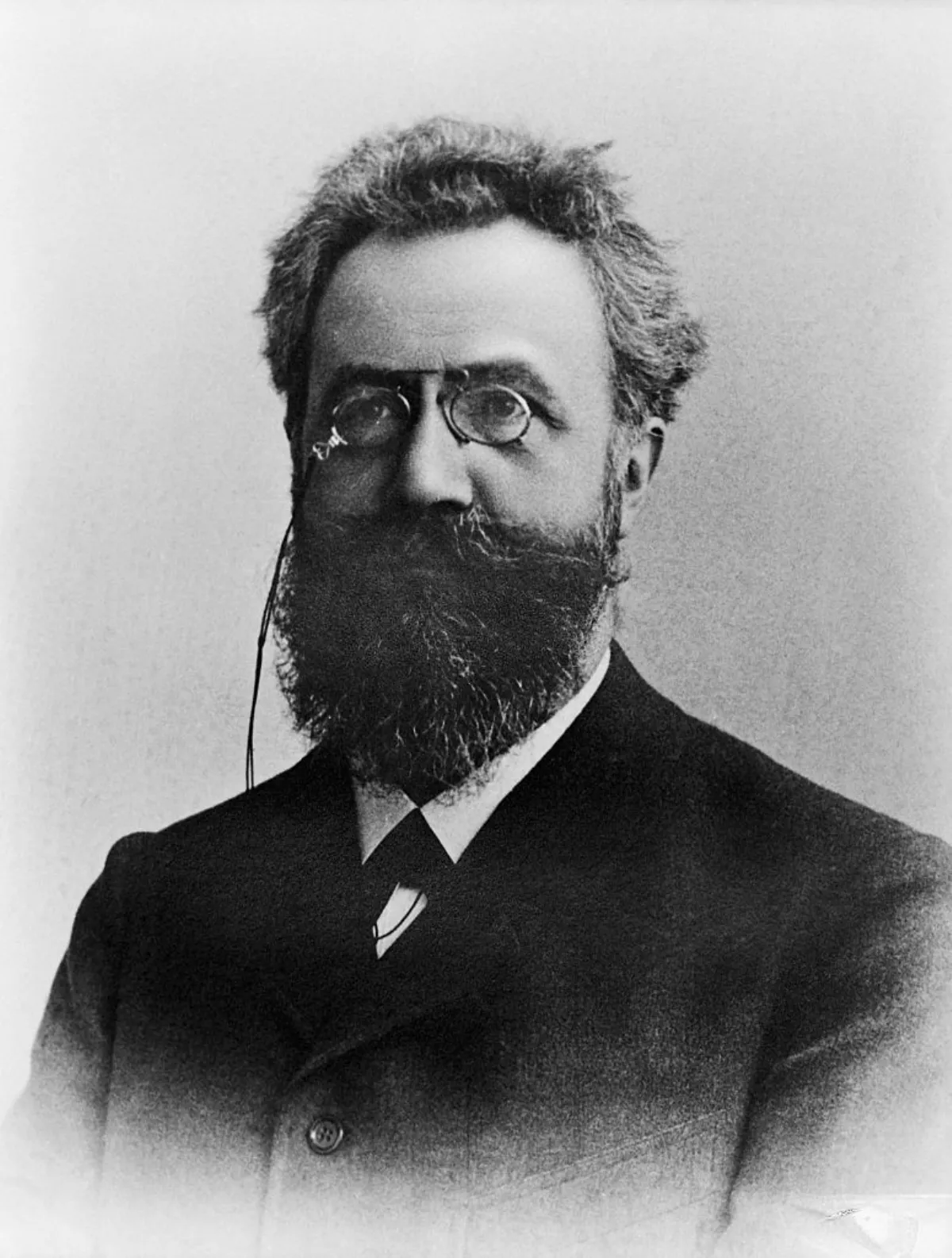 Scholarly portrait of L.L. Thurstone