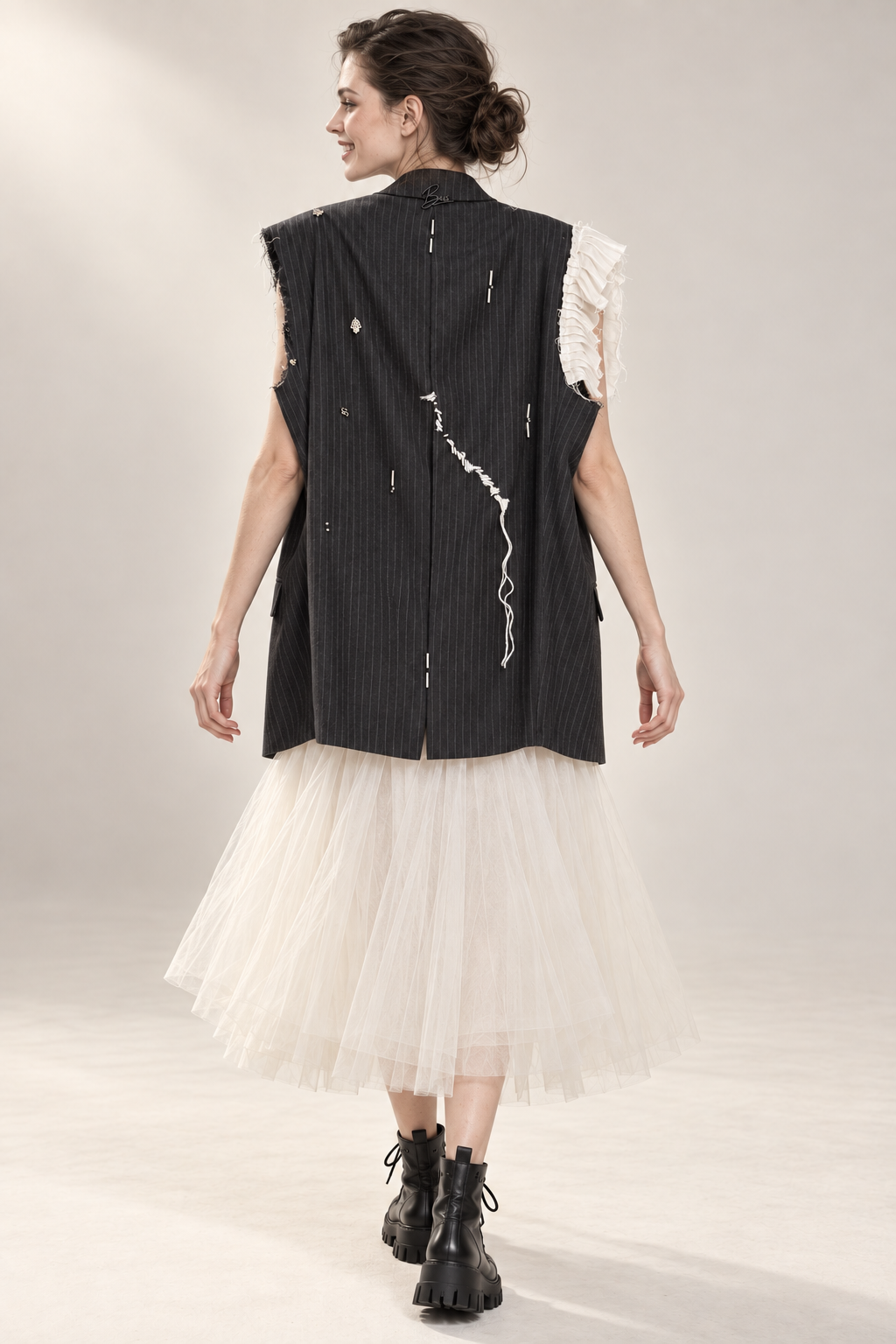 PLUMAGE — alternate view 3