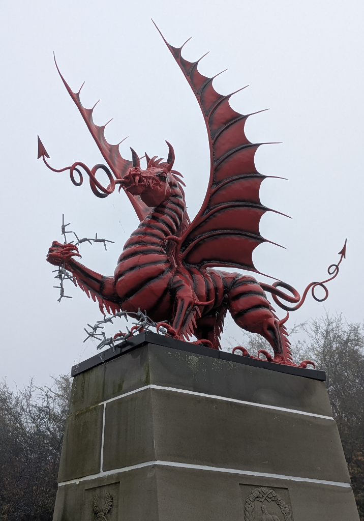 38th Welsh Division Memorial (Red Dragon) à Carnoy-Mametz — Point d’intérêt