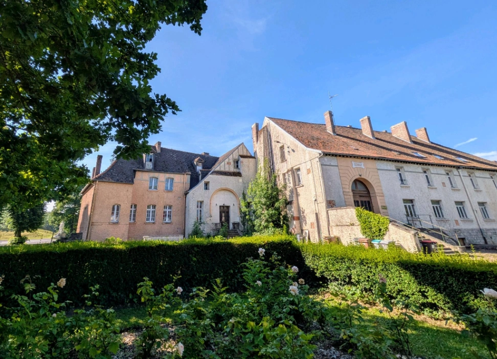 Château Marguerite de Bourgogne au Quesnoy — Point d’intérêt