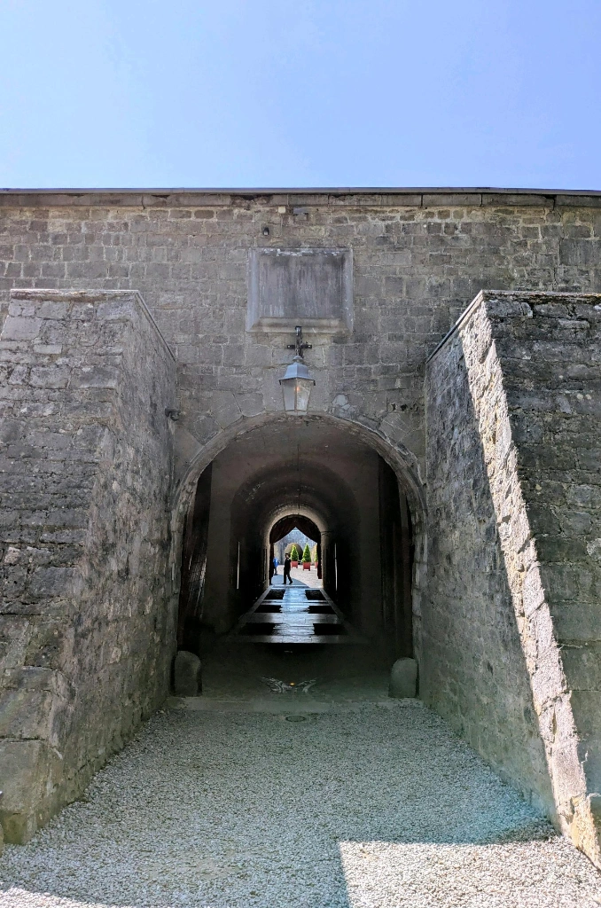 Citadelle de Dinant — Lieu