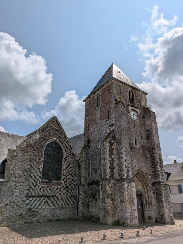 Eglise Saint-Martin à Saint-Valery-sur-Somme — Point d’intérêt