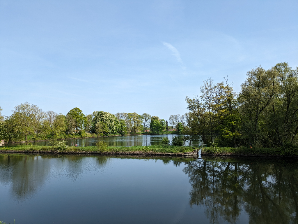 Etang du Fer à Cheval au Quesnoy — Lieu