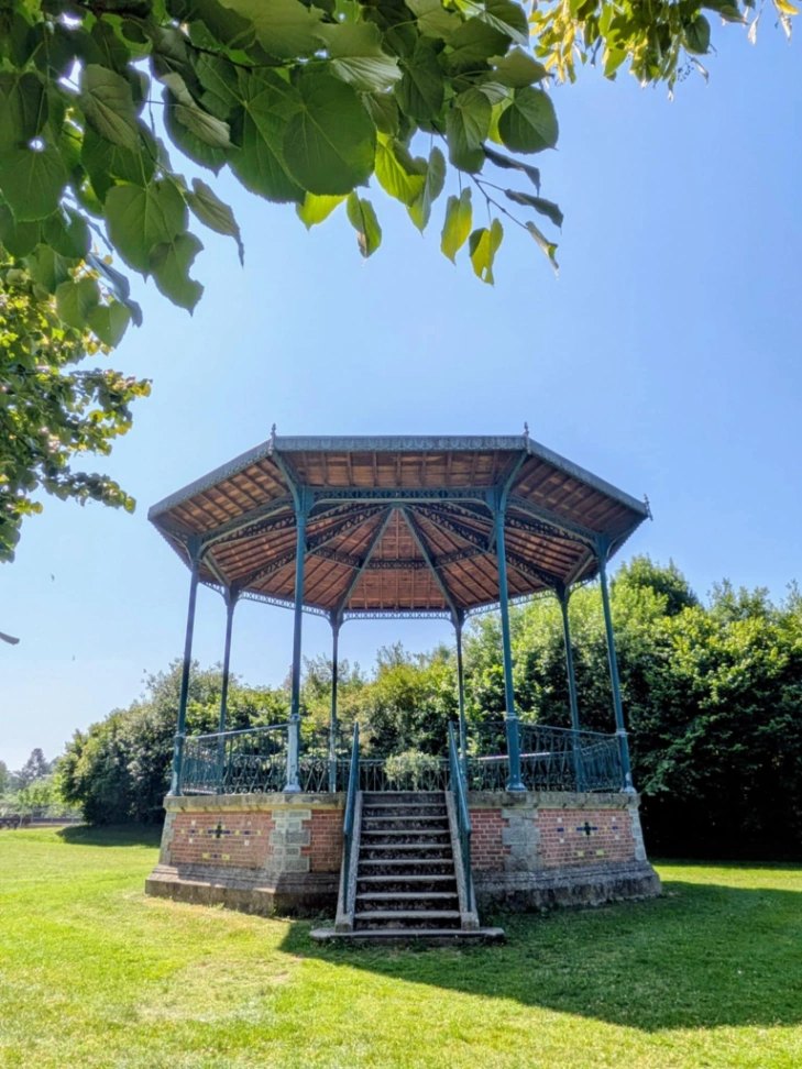 Kiosque d'Antan à Guise — Point d’intérêt