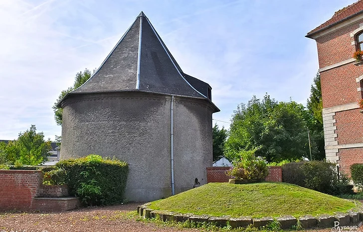 Tour de la Poudrière à Landrecies — Point d’intérêt