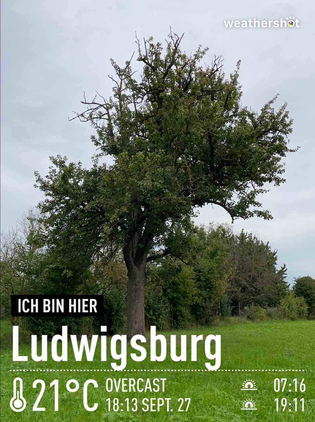 Cloudy weather in Ludwigsburg, 21°C — September 27, 2021 (community photo)
