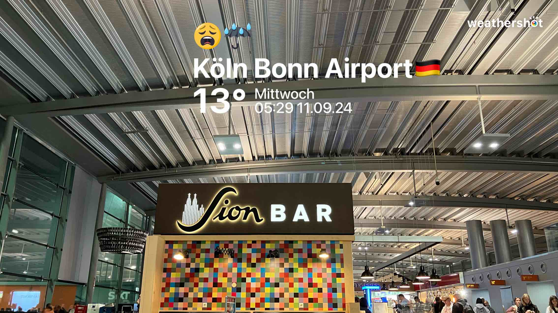 Rainy weather in Köln, 13°C — September 11, 2024 (community photo)
