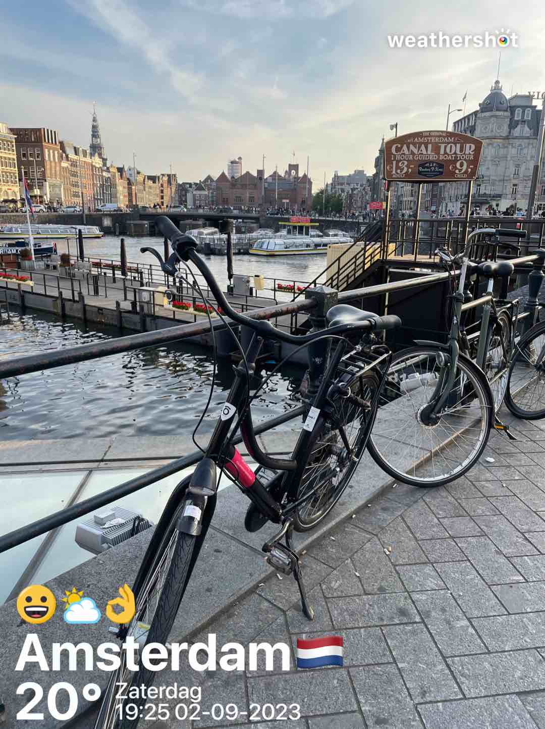 Partly cloudy weather in Amsterdam, 20°C — September 2, 2023 (community photo)