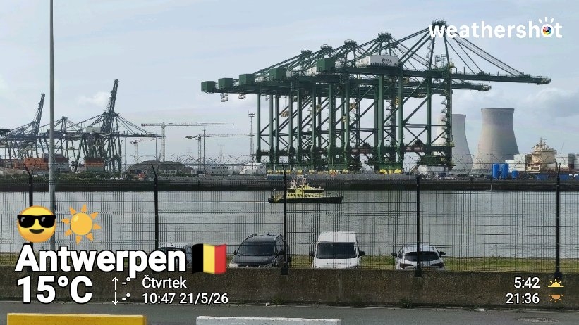 Clear night weather in Antwerpen, 15°C — May 21, 2026 (community photo)