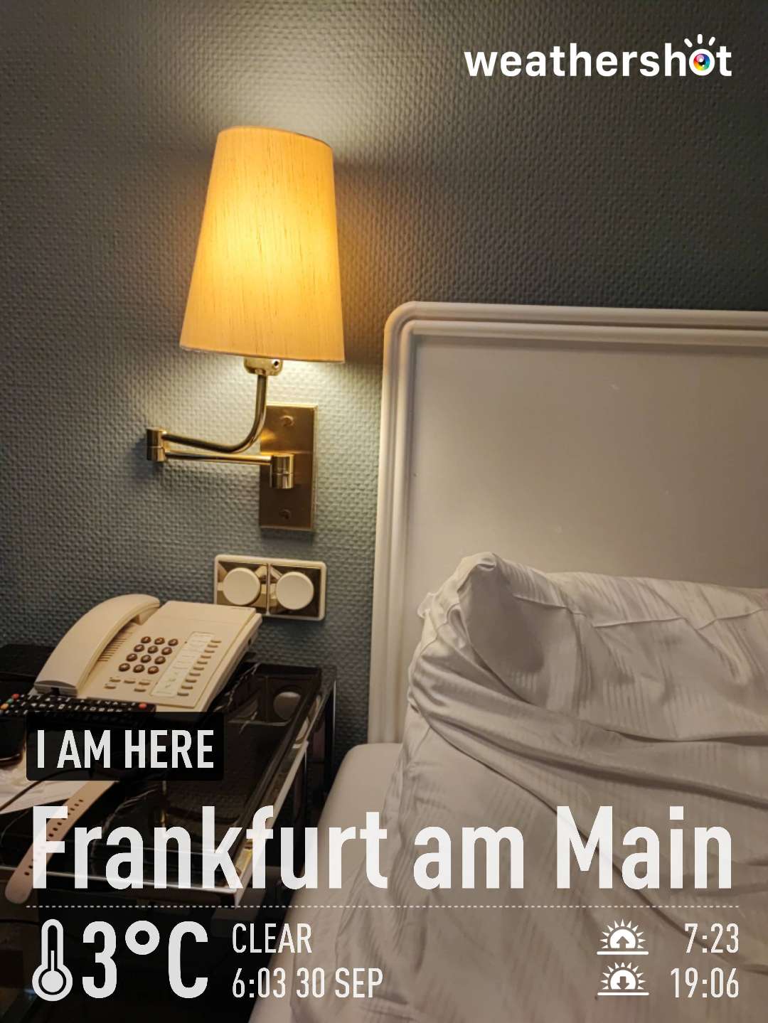 Clear night weather in Frankfurt am Main, 3°C — September 30, 2022 (community photo)