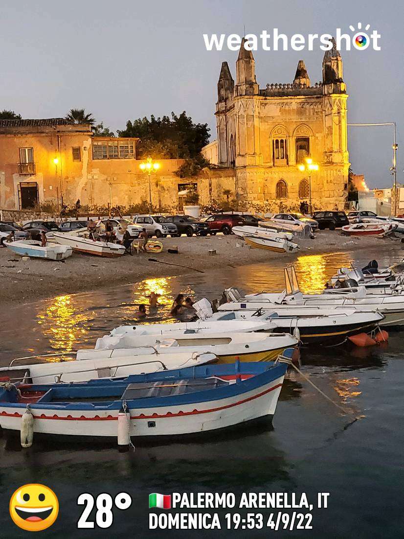 Clear night weather in Palermo, 29°C — September 4, 2022 (community photo)