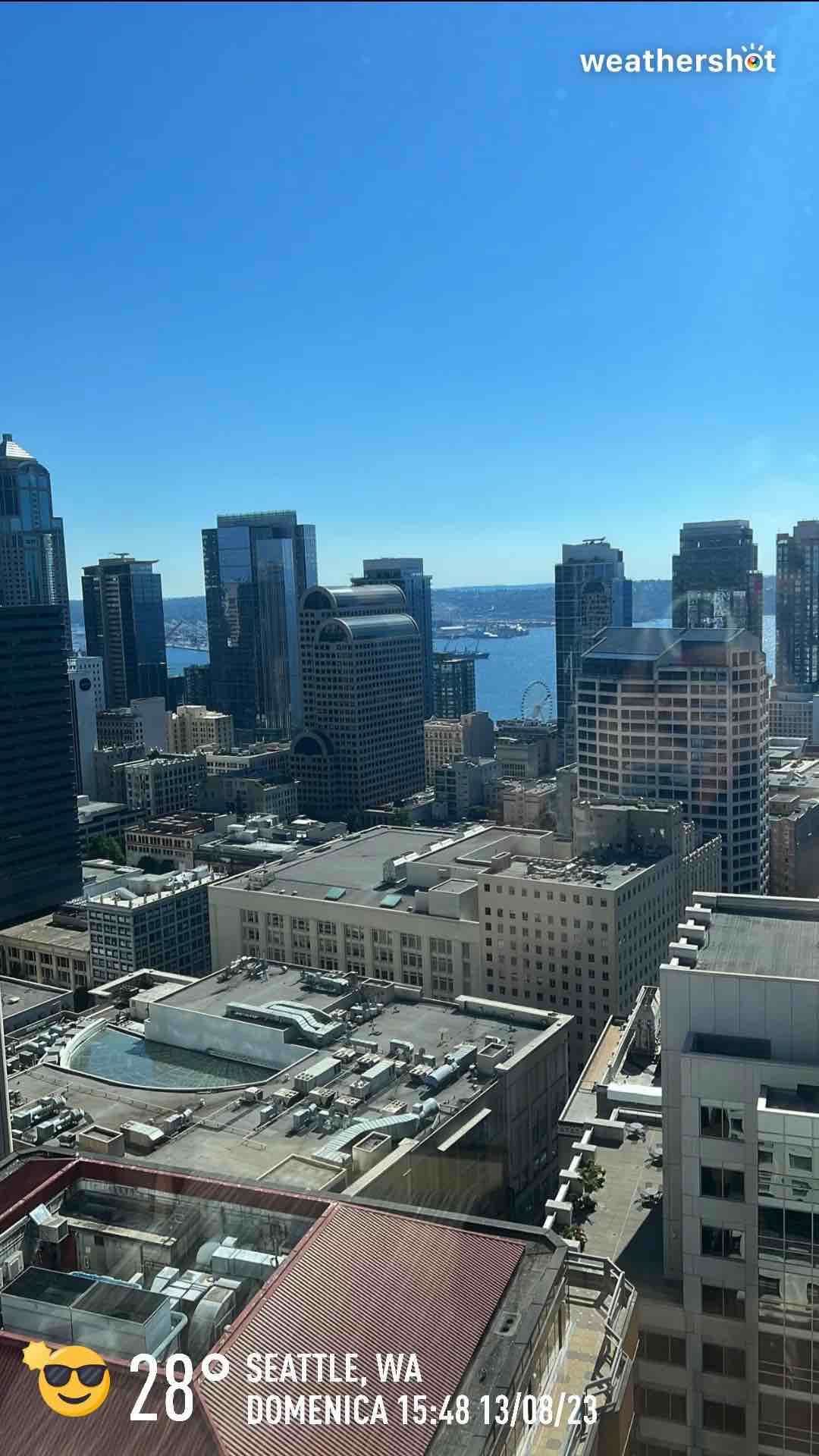 Clear weather in Seattle, 82°F — August 13, 2023 (community photo)