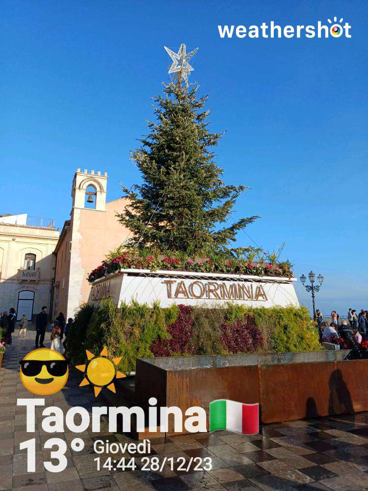 Clear weather in Taormina, 13°C — December 28, 2023 (community photo)